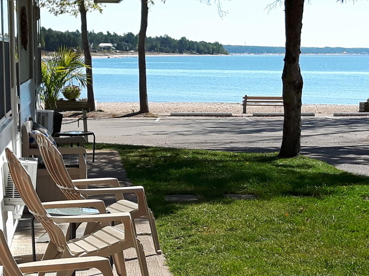 Balm Beach Resort And Motel Zewnętrze zdjęcie